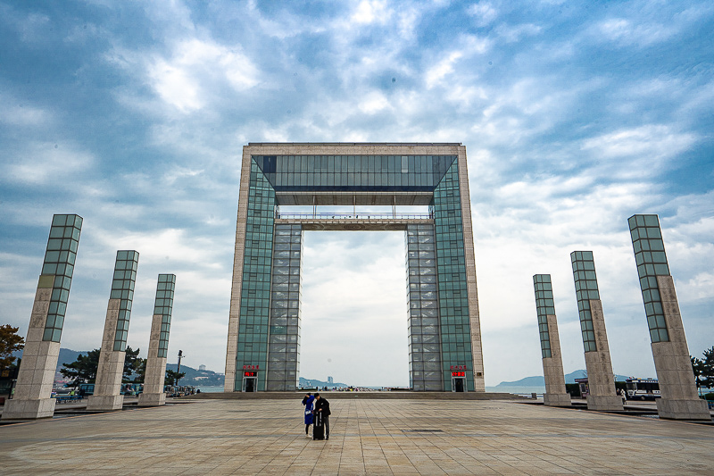 刘公岛适合冬天去吗？冬天去杭州旅游合适吗