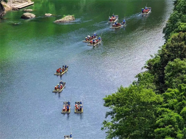 厦门到东山岛包车推荐人(厦门到东山岛拼车)