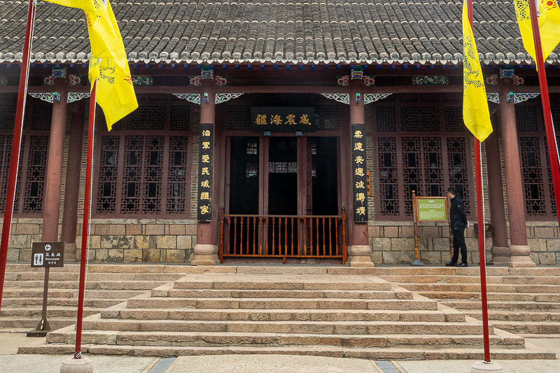 全国旅游监管平台的导游入口，西安当地导游怎么找