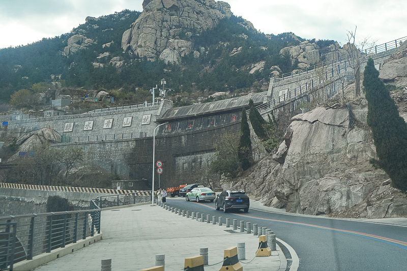 青岛旅游攻略崂山景点(青岛旅游攻略必去景点三天)